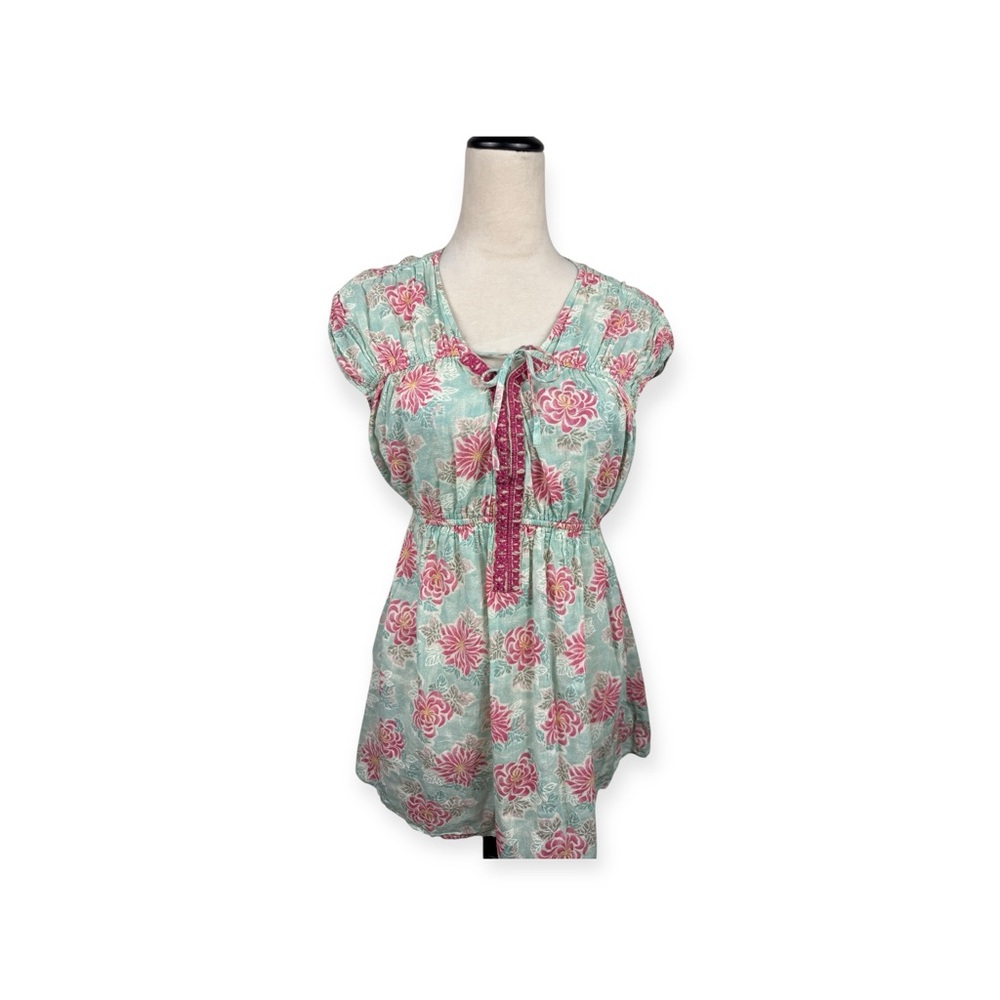 Free People vintage blue top with pink
Flowers size medium
